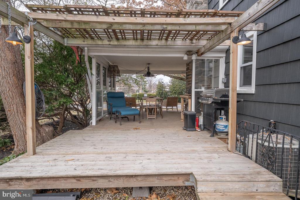 1022 CLOVER HILL ROAD