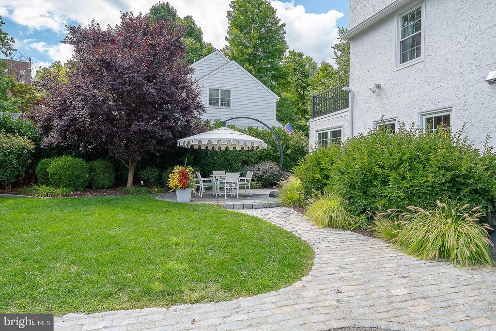 123 KENNEDY LANE