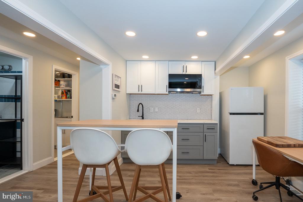 1022 CLOVER HILL ROAD