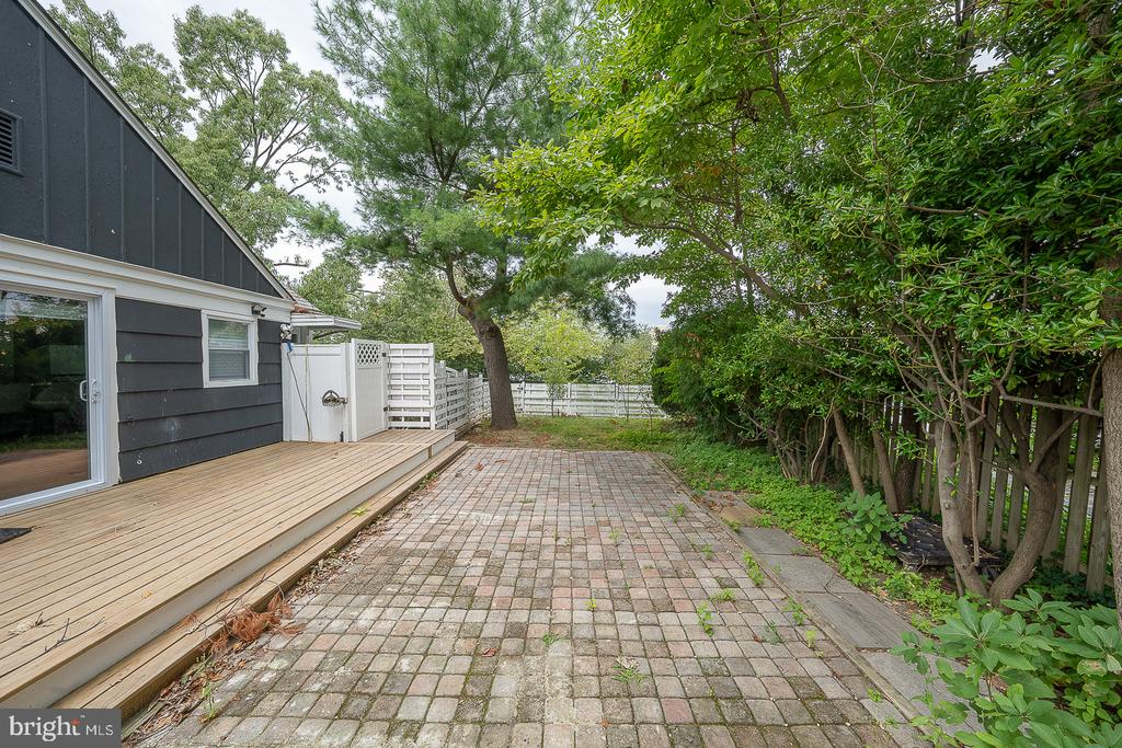 1022 CLOVER HILL ROAD