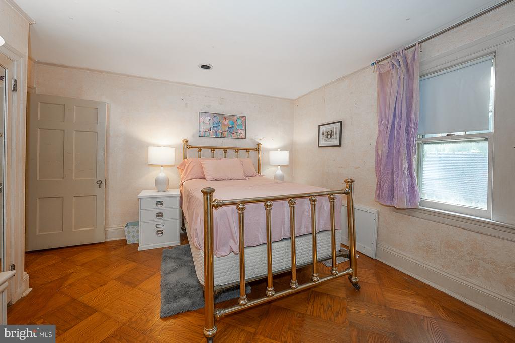 16 MERION ROAD Unit:           