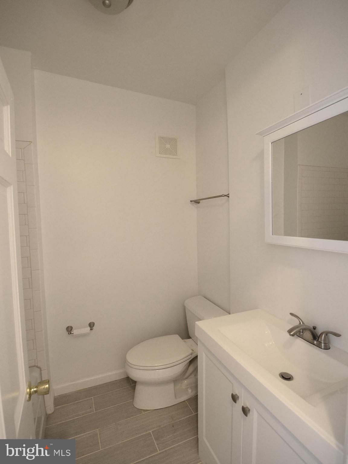1904 SPRUCE ST #2R