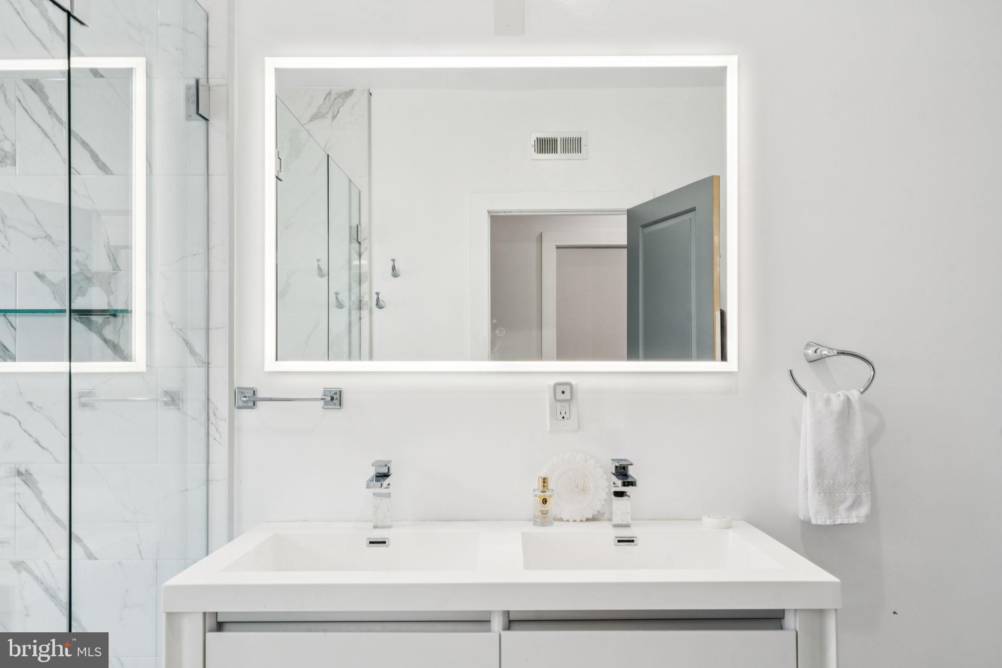 2020 Saint Albans St