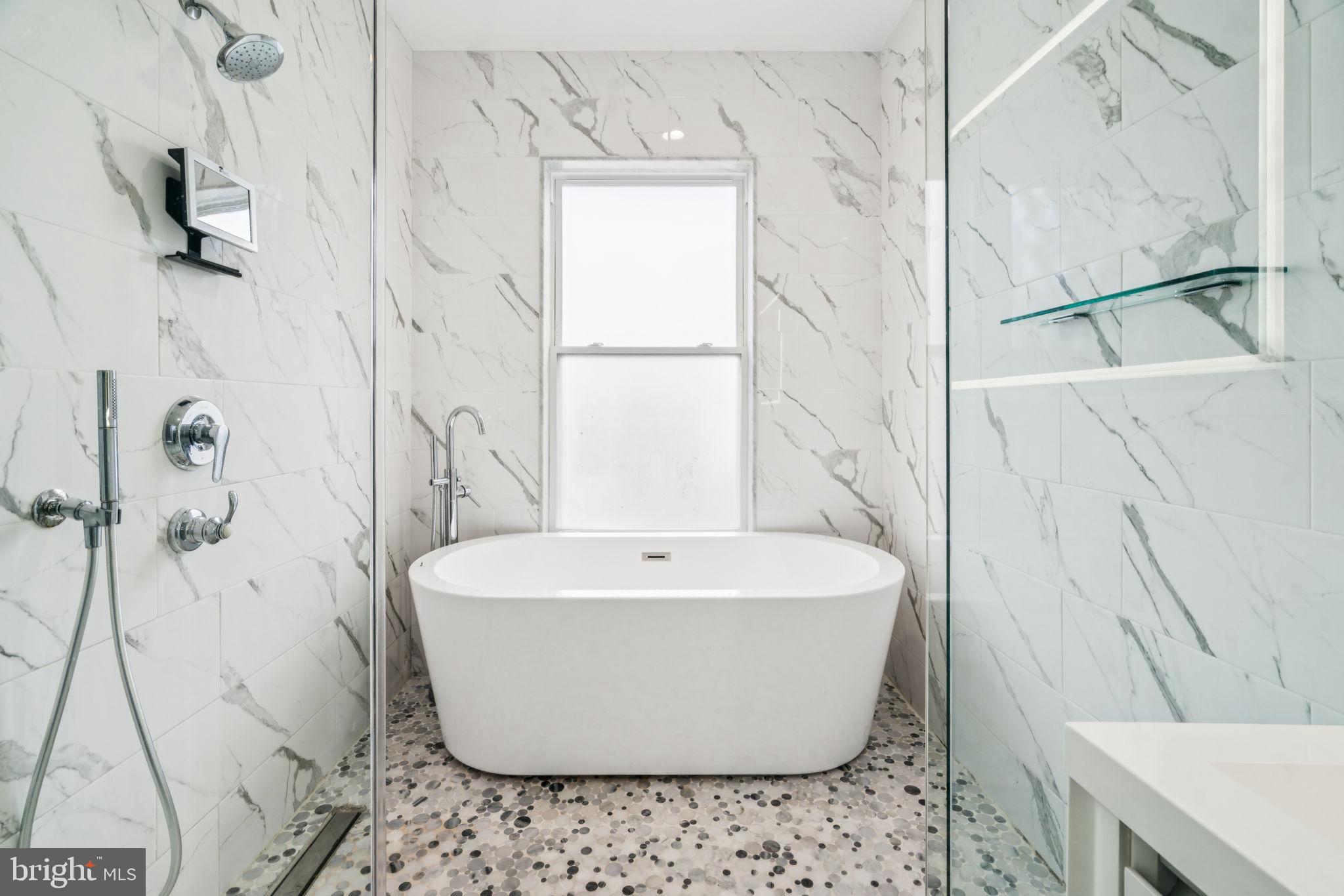 2020 Saint Albans St