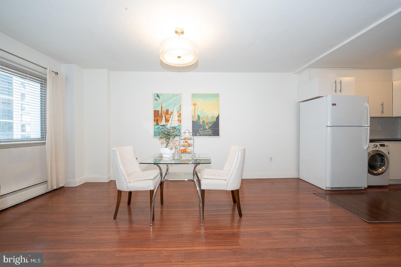 1900 JOHN F KENNEDY BOULEVARD 818