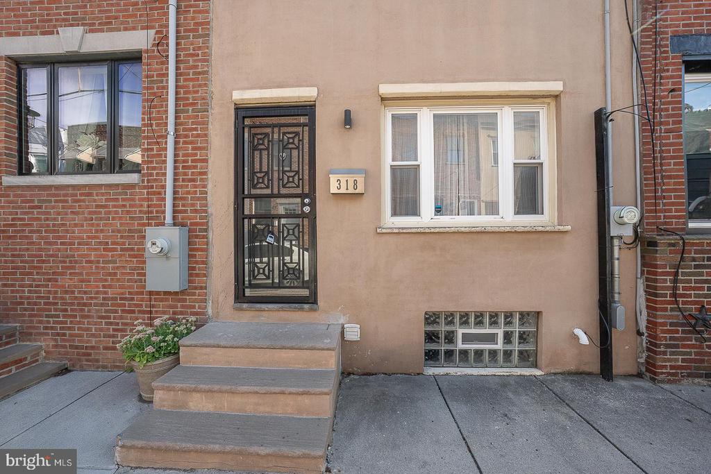318 EMILY STREET