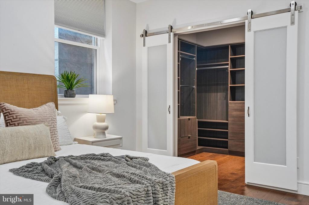 233 CHESTNUT STREET Unit: 3