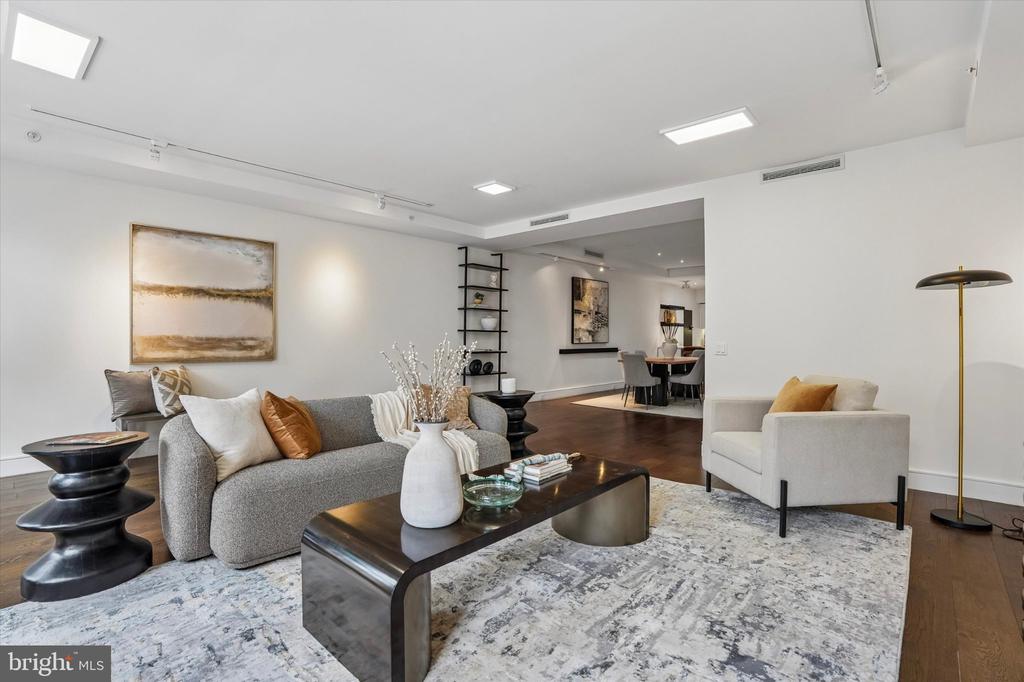 233 CHESTNUT STREET Unit: 3