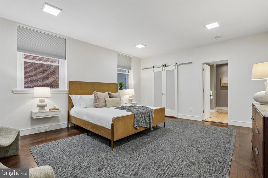 233 CHESTNUT STREET Unit: 3
