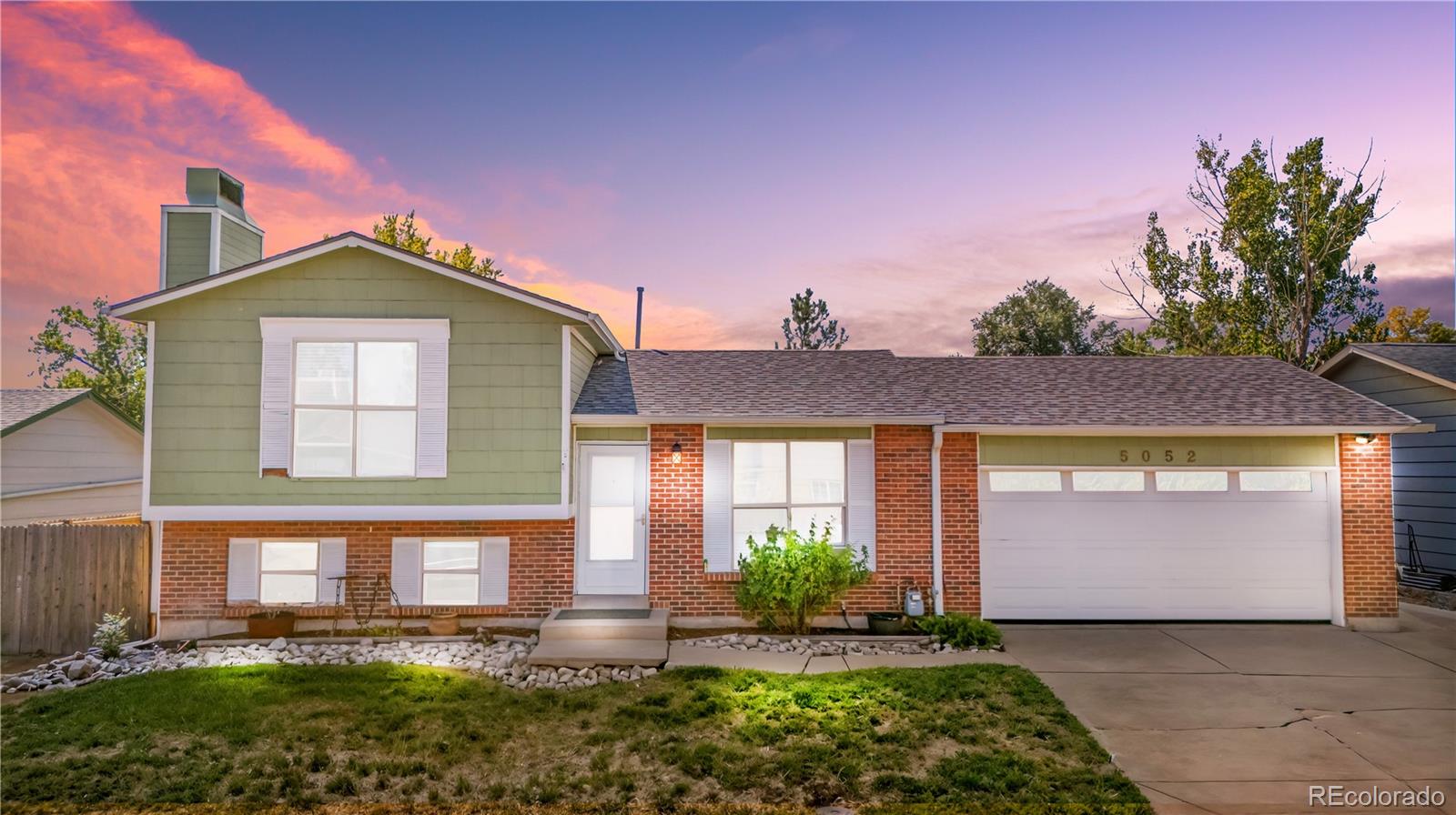 5052 E 111th Place
