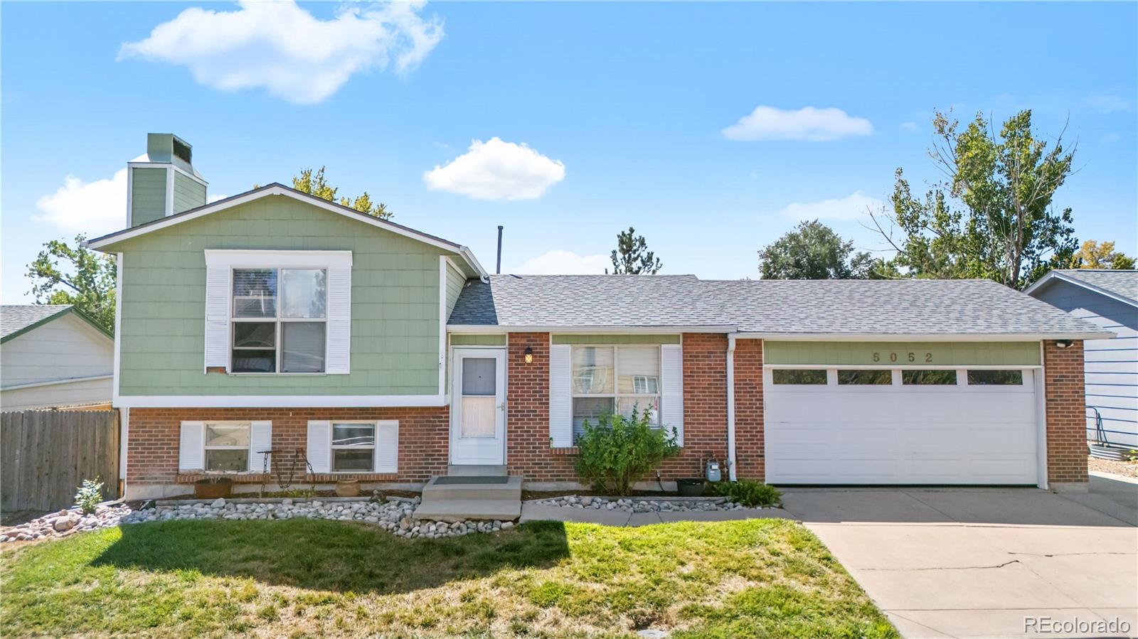 5052 E 111th Place