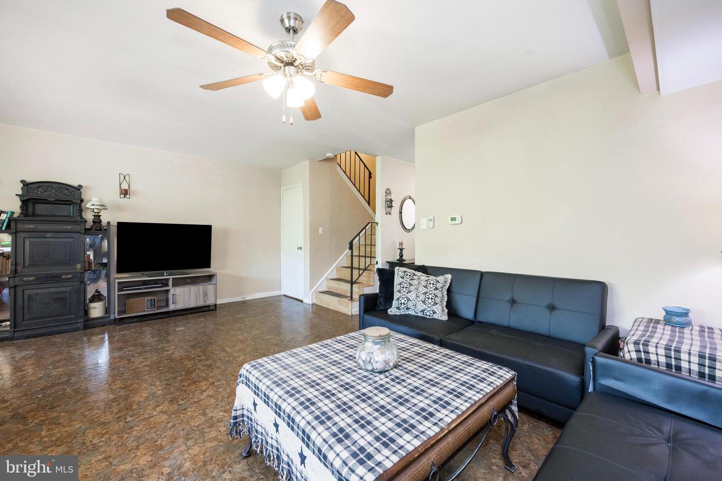51 Brighton Ct