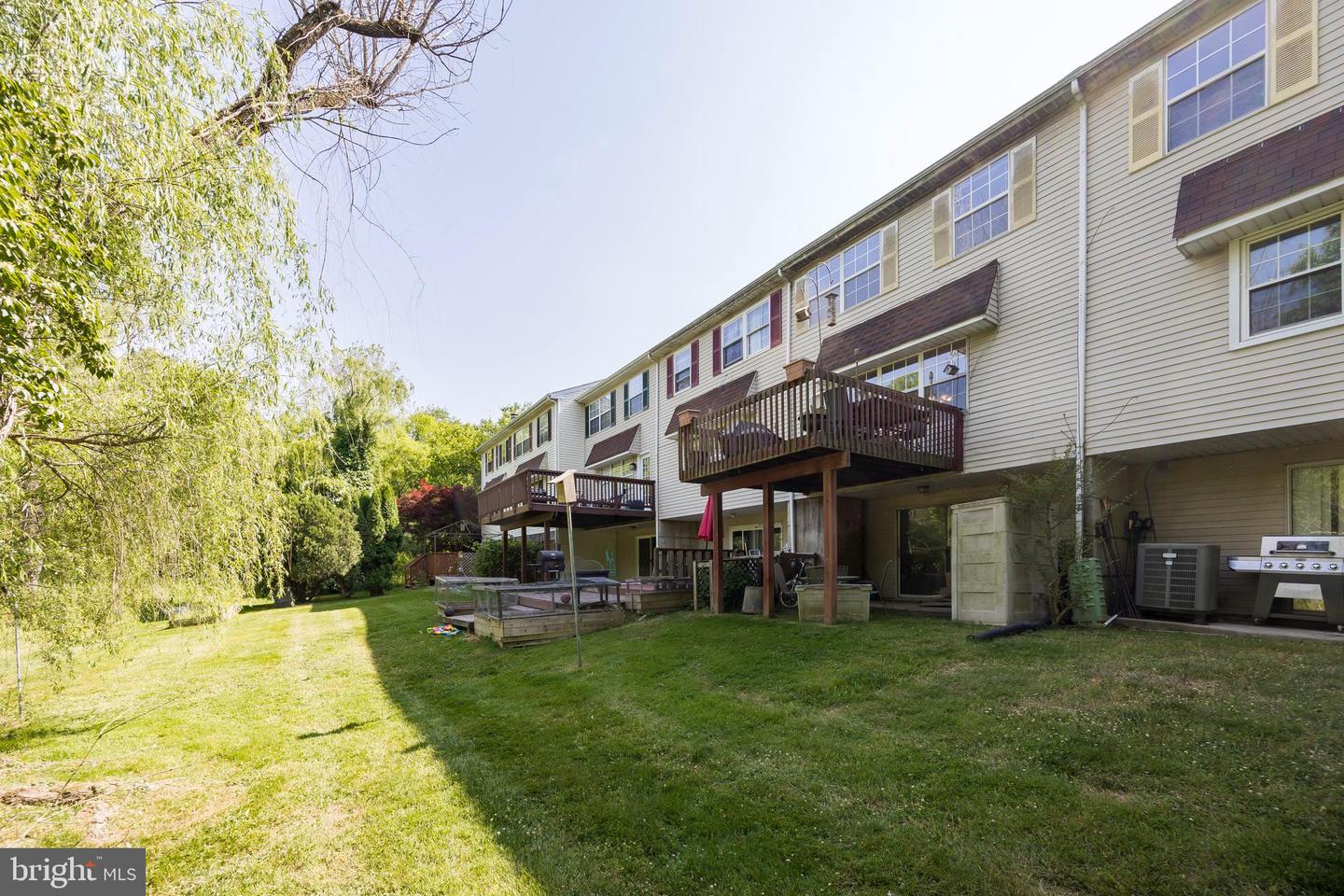 51 Brighton Ct