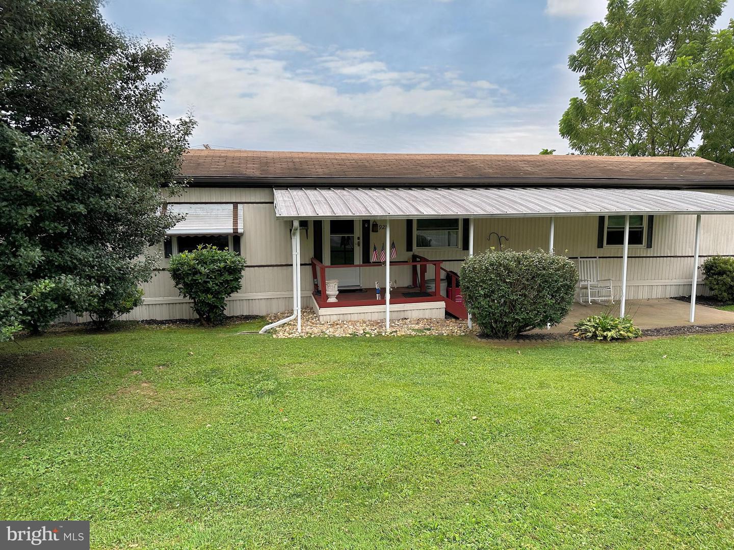 921 Winesap Way