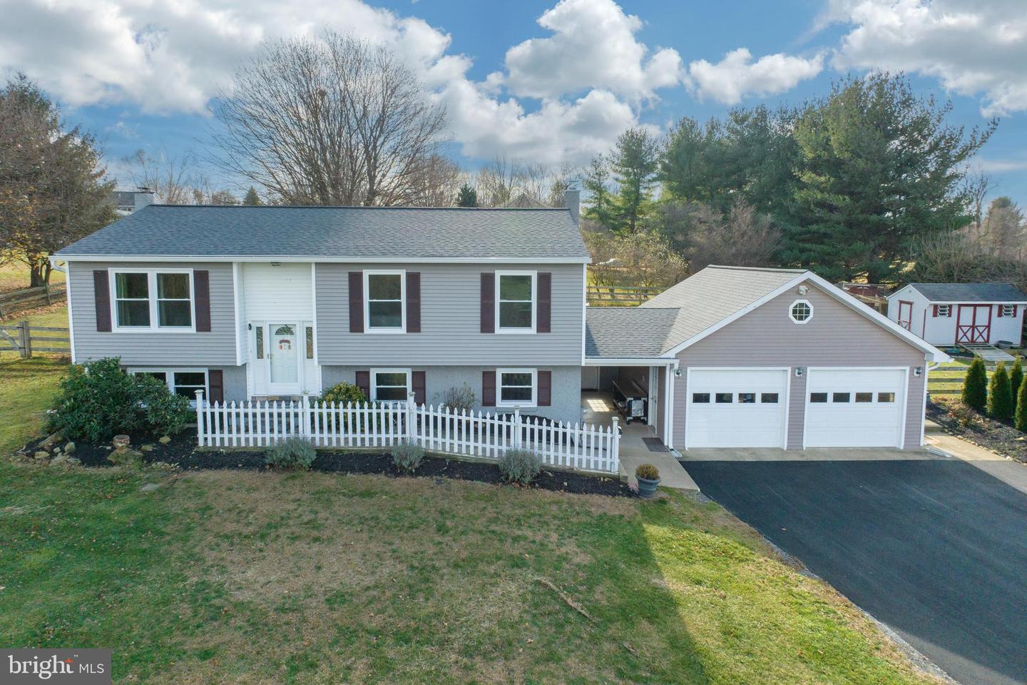184 Monacy Rd