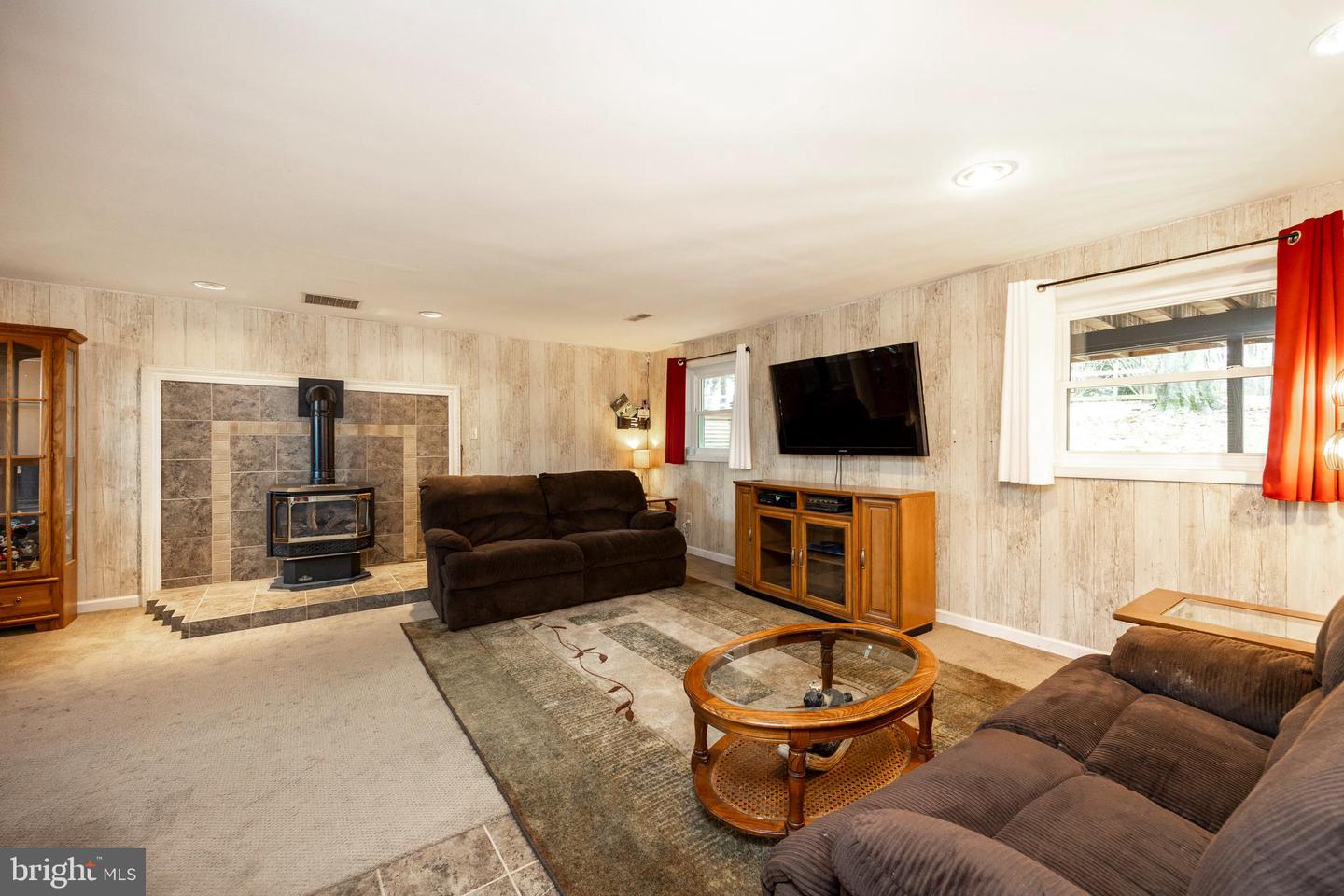 184 Monacy Rd