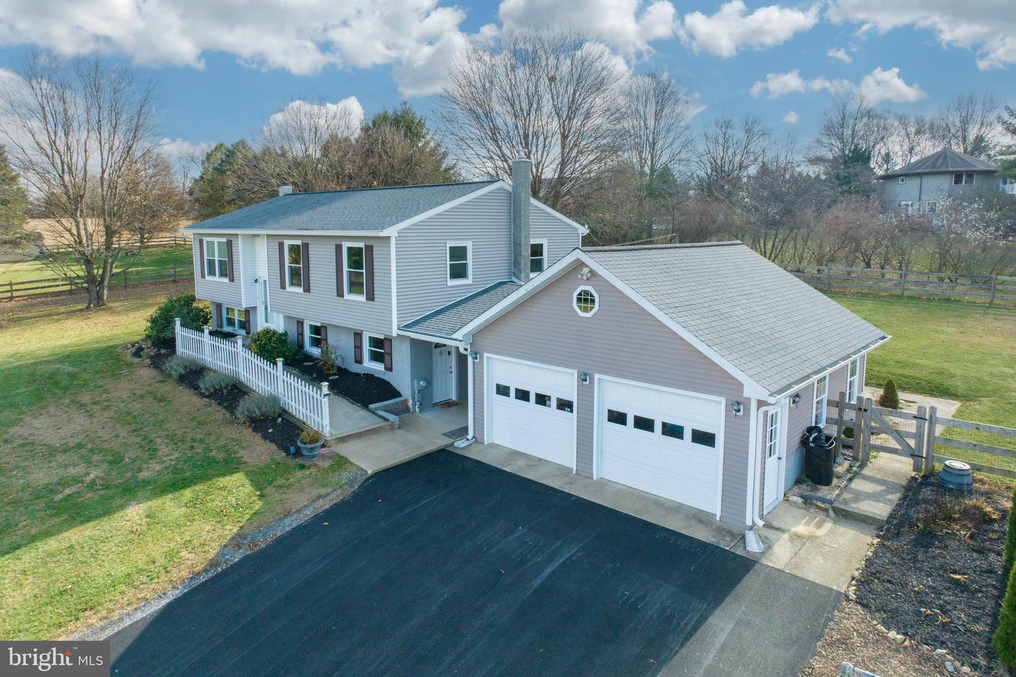 184 Monacy Rd