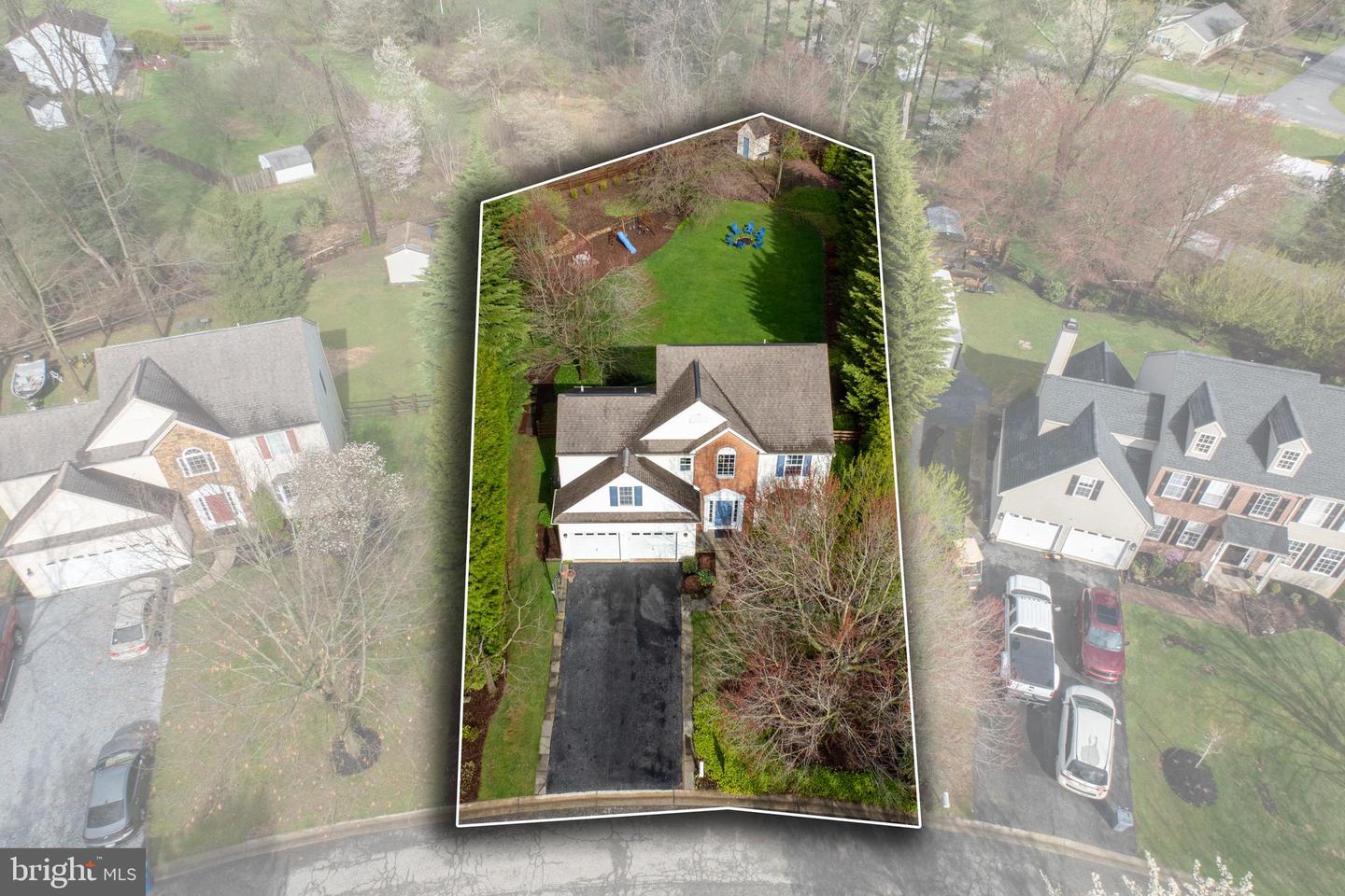 98 N Hawthorne Rd