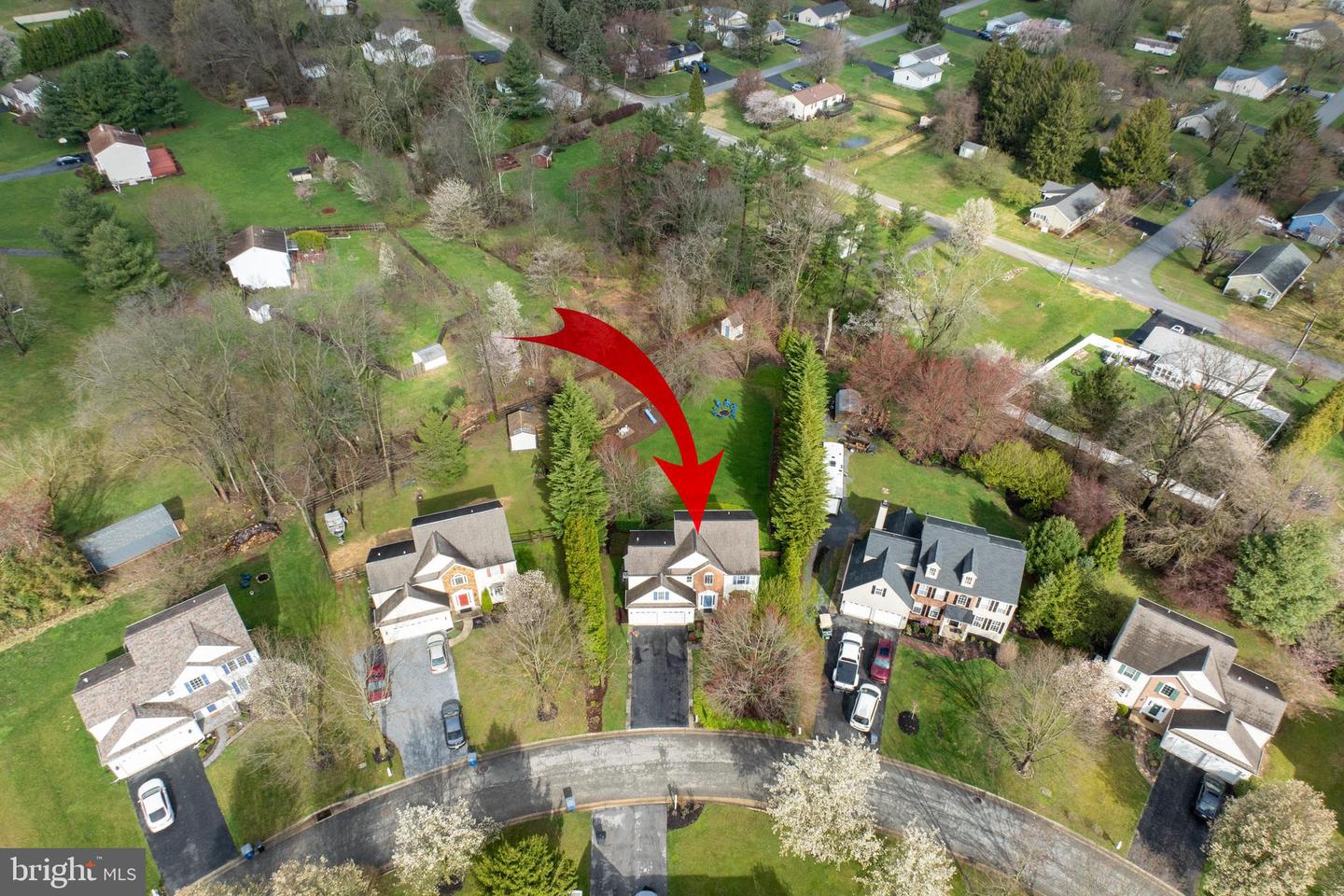 98 N Hawthorne Rd