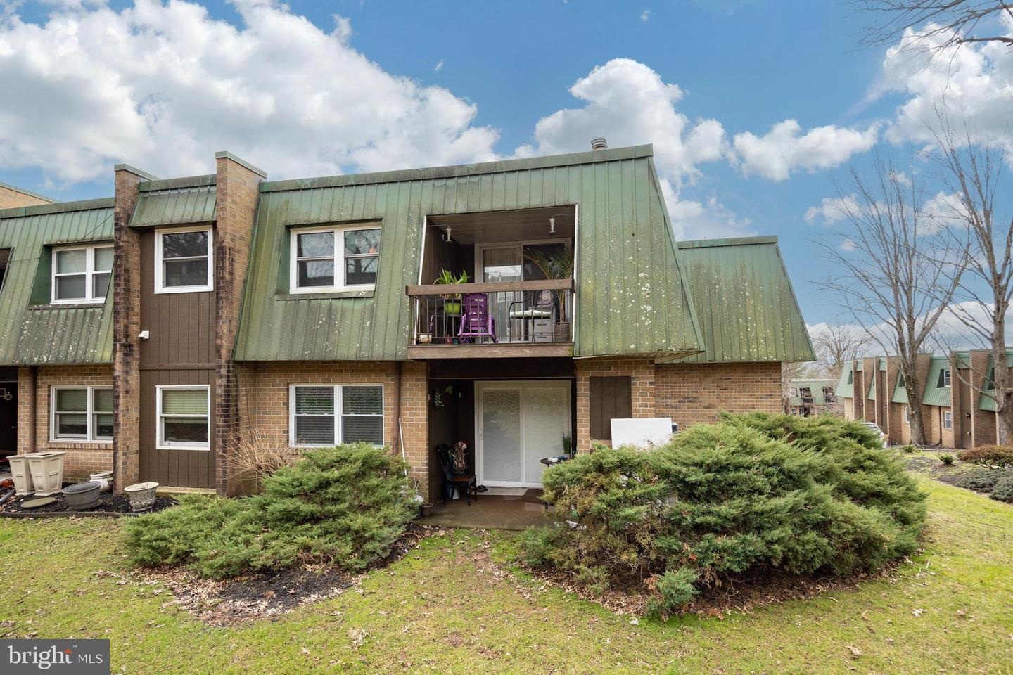 132 Meadowview Ln #132