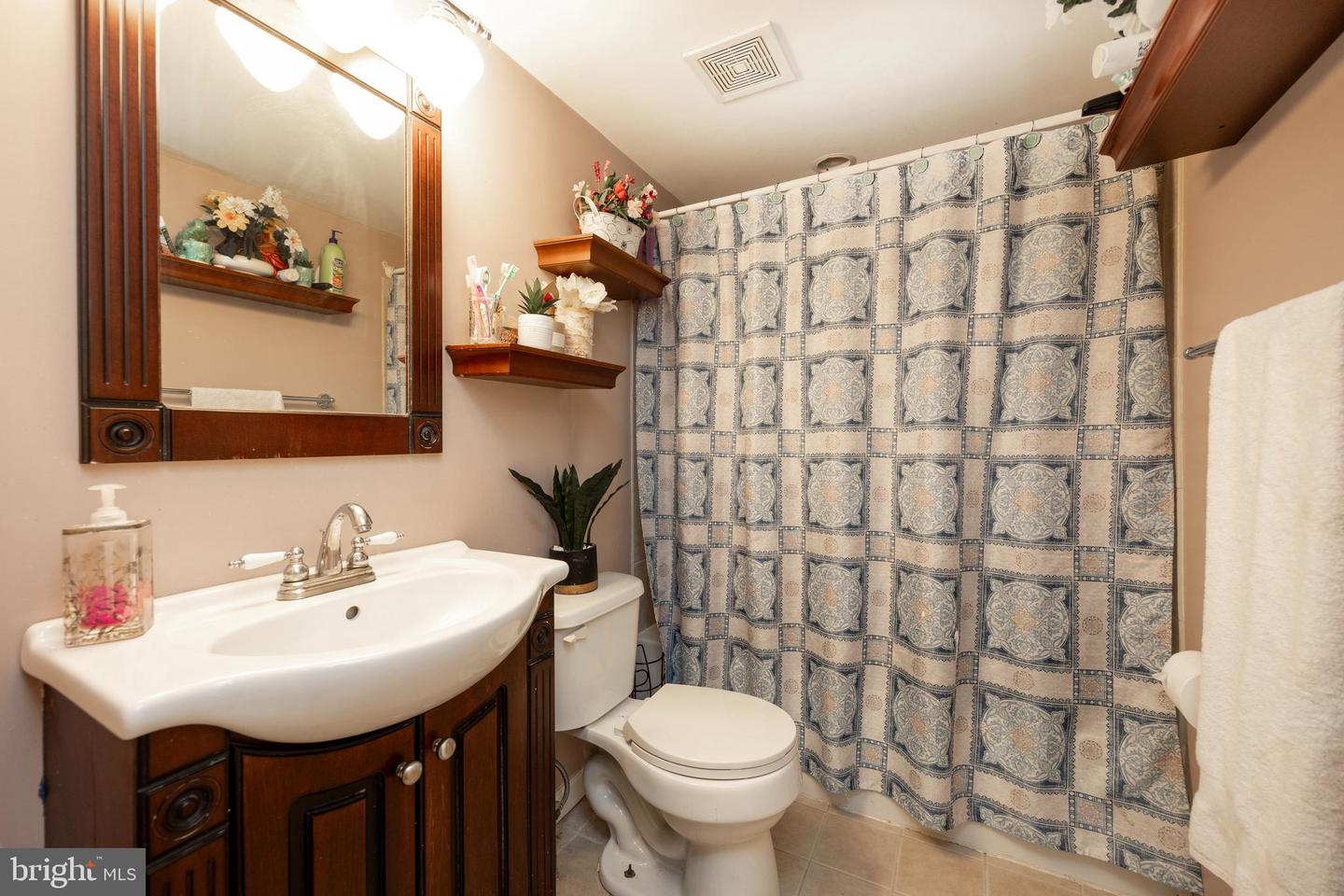 132 Meadowview Ln #132