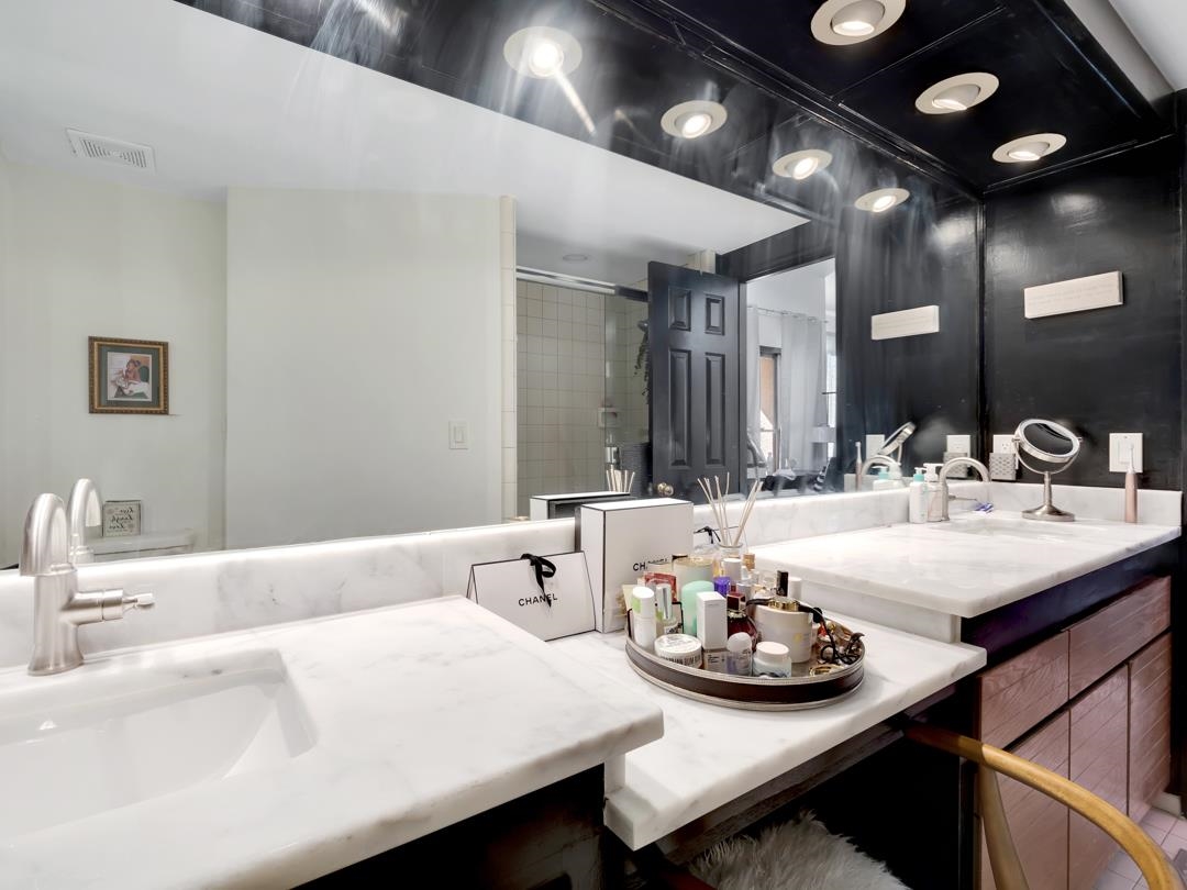 1824 Atlantis Place