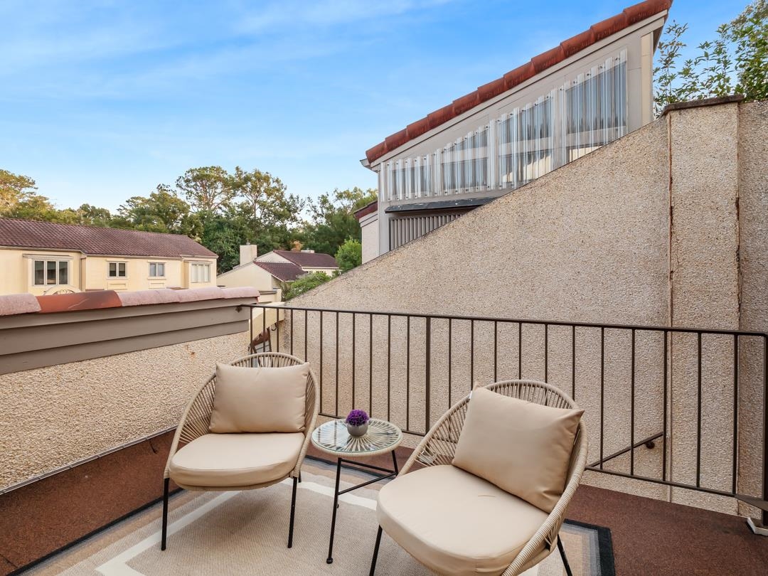 1824 Atlantis Place