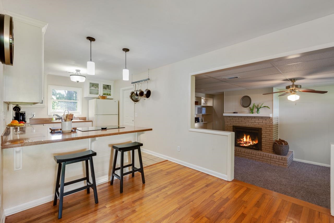 1813 Ivan Dr