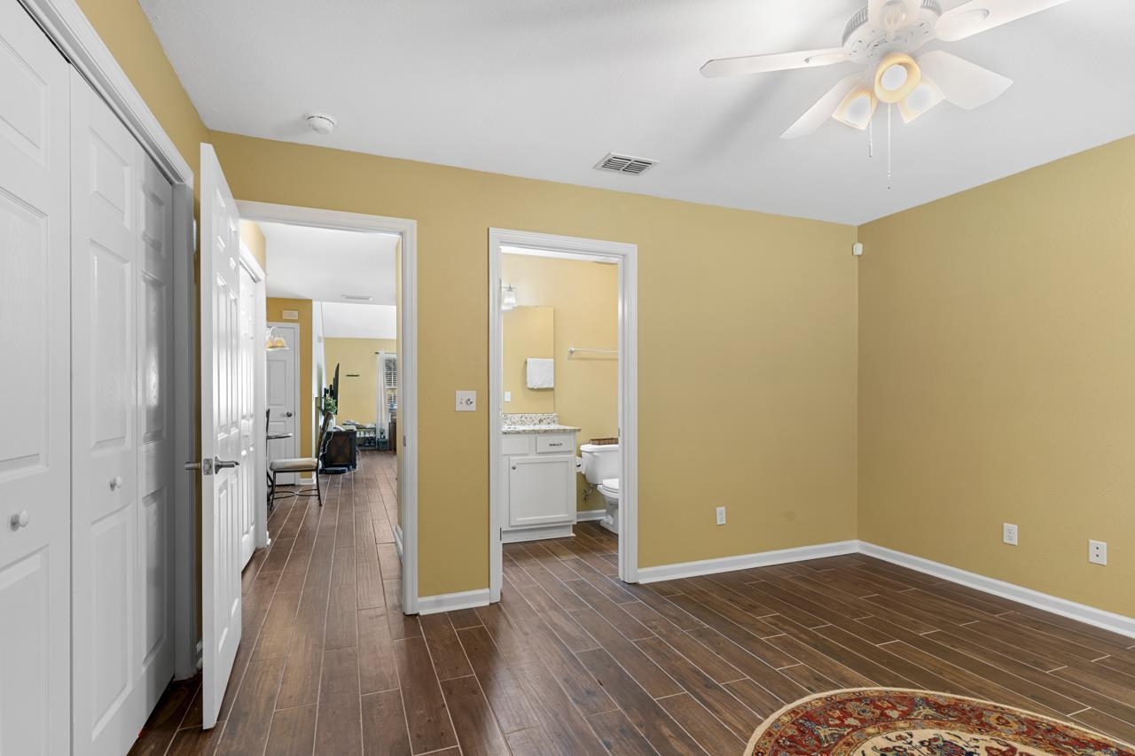 4434 Gearhart Road Unit: 5201