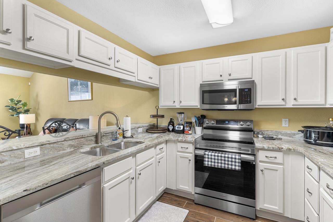 4434 Gearhart Road Unit: 5201