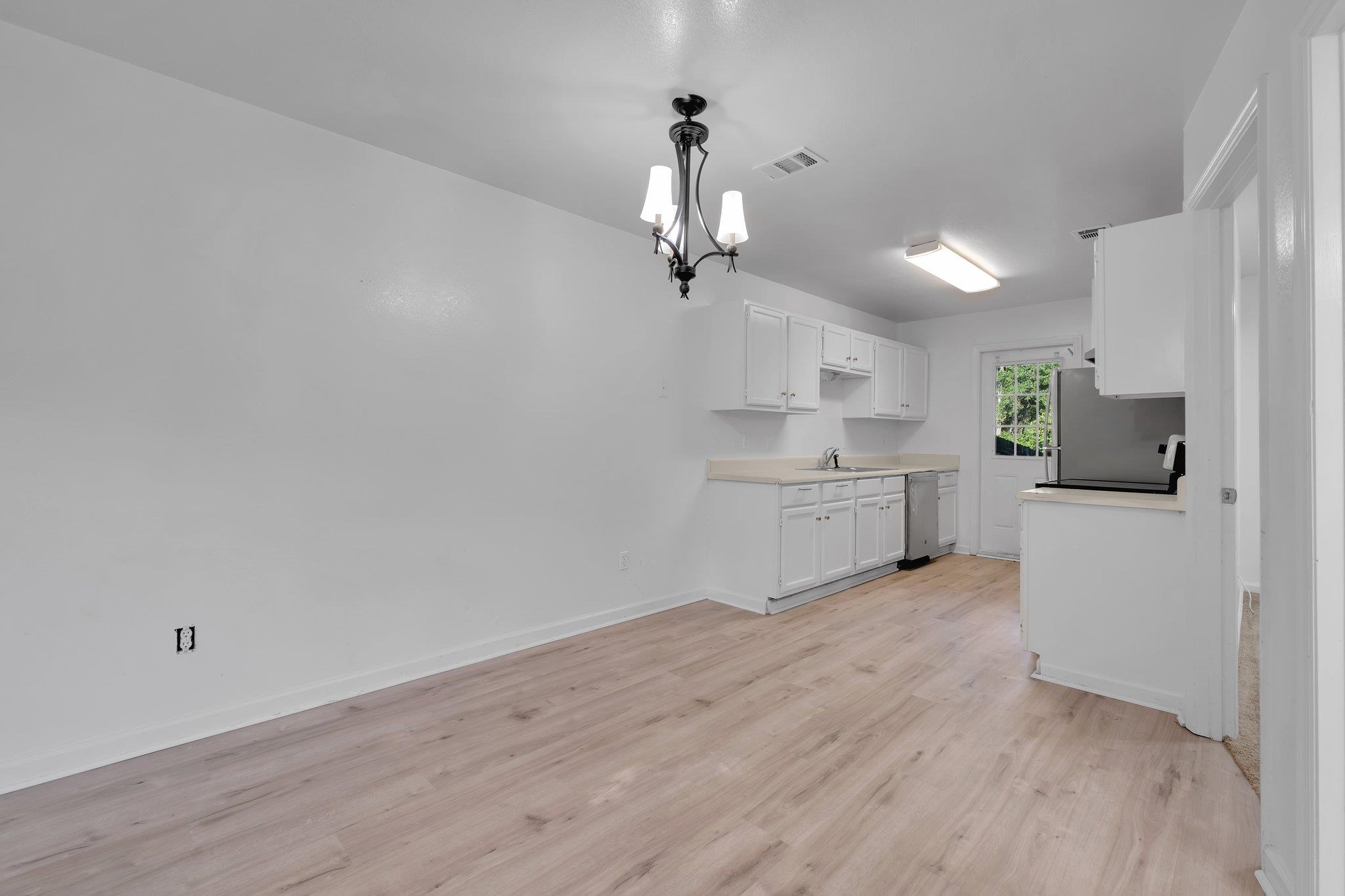1264 Ocala Road Unit: B