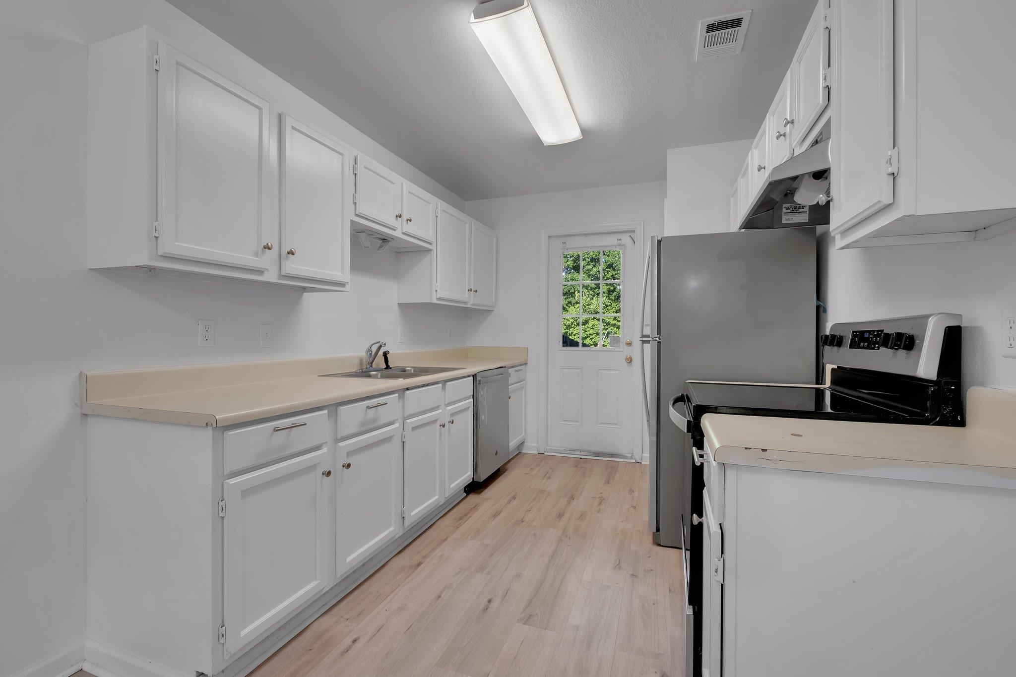 1264 Ocala Road Unit: B