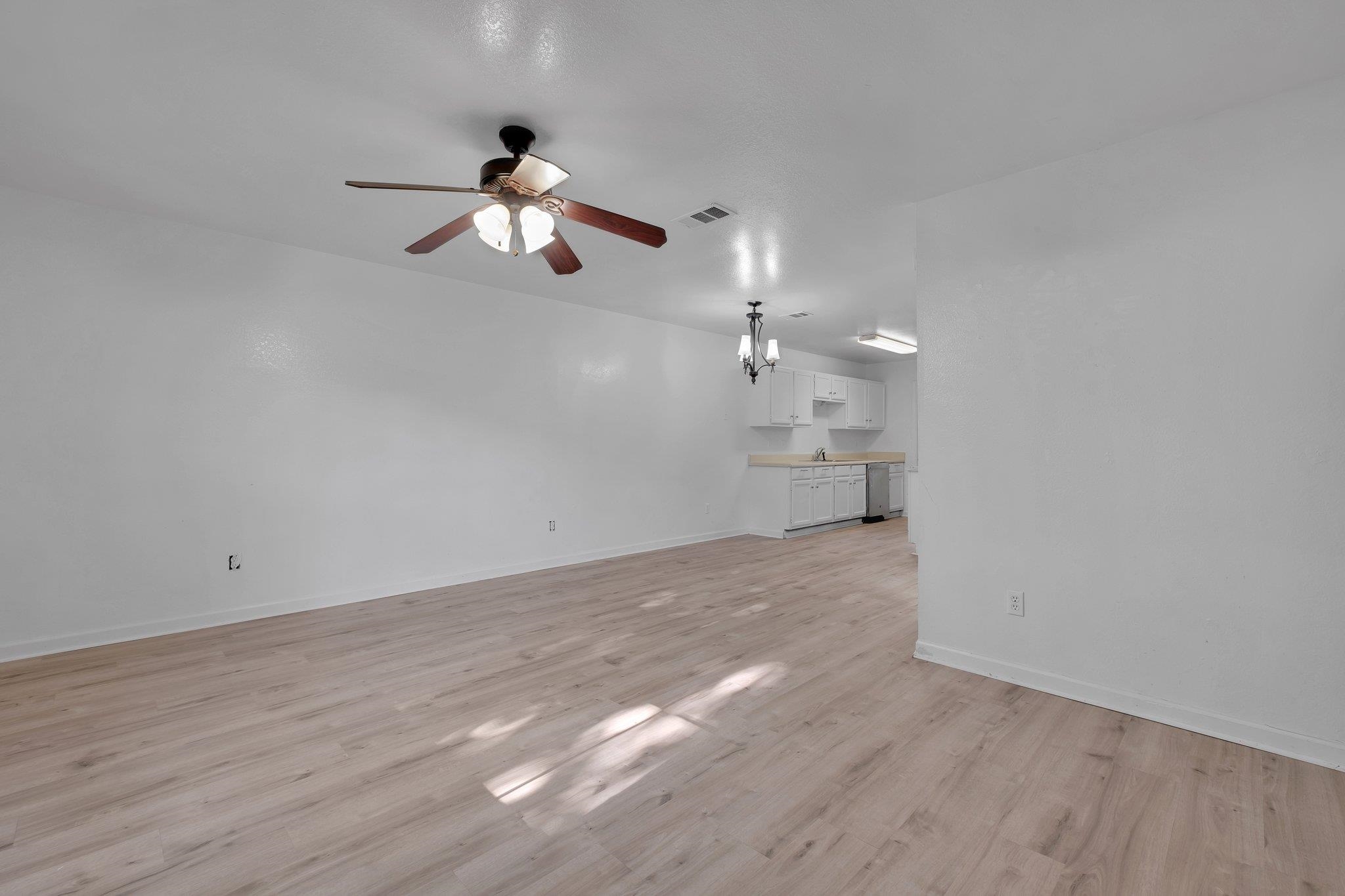 1264 Ocala Road Unit: B
