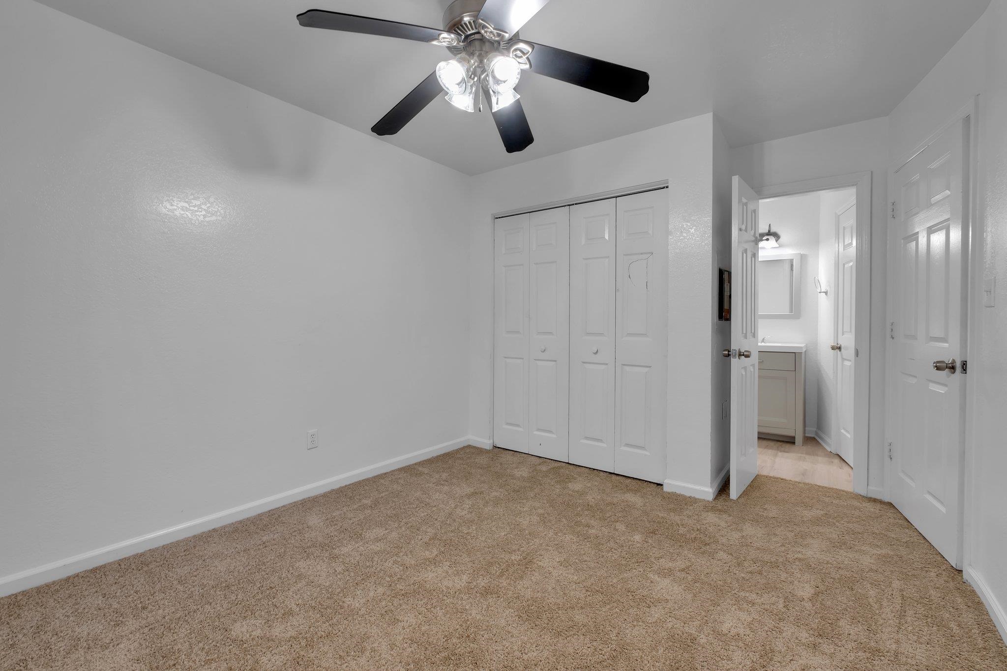 1264 Ocala Road Unit: B