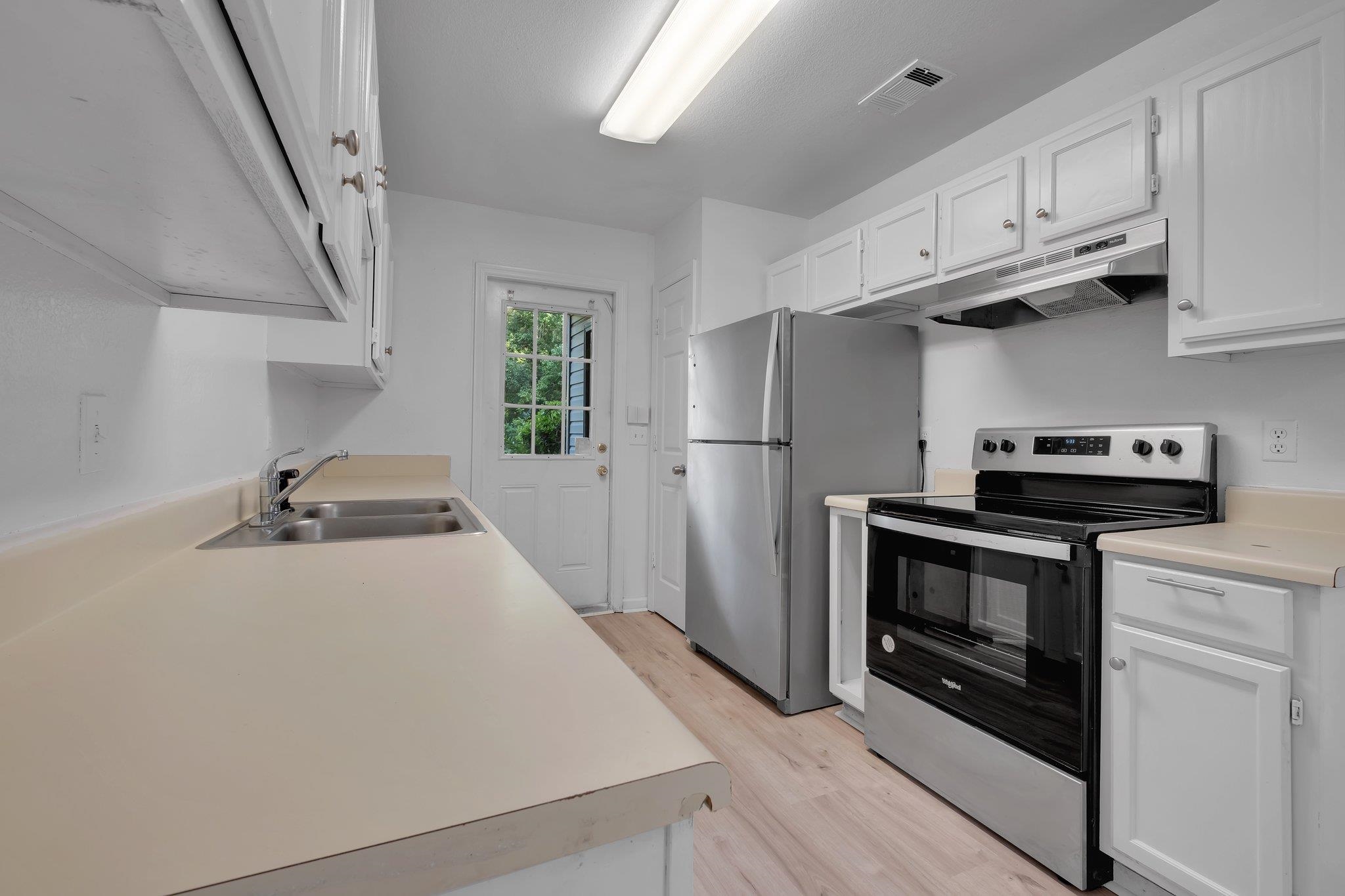 1264 Ocala Road Unit: B