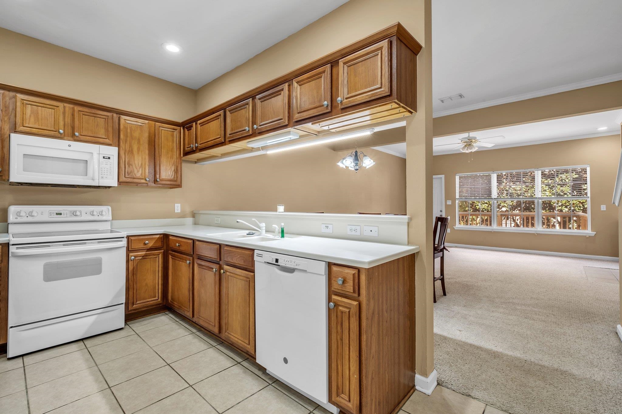 1320 Hendrix Rd Unit: 401