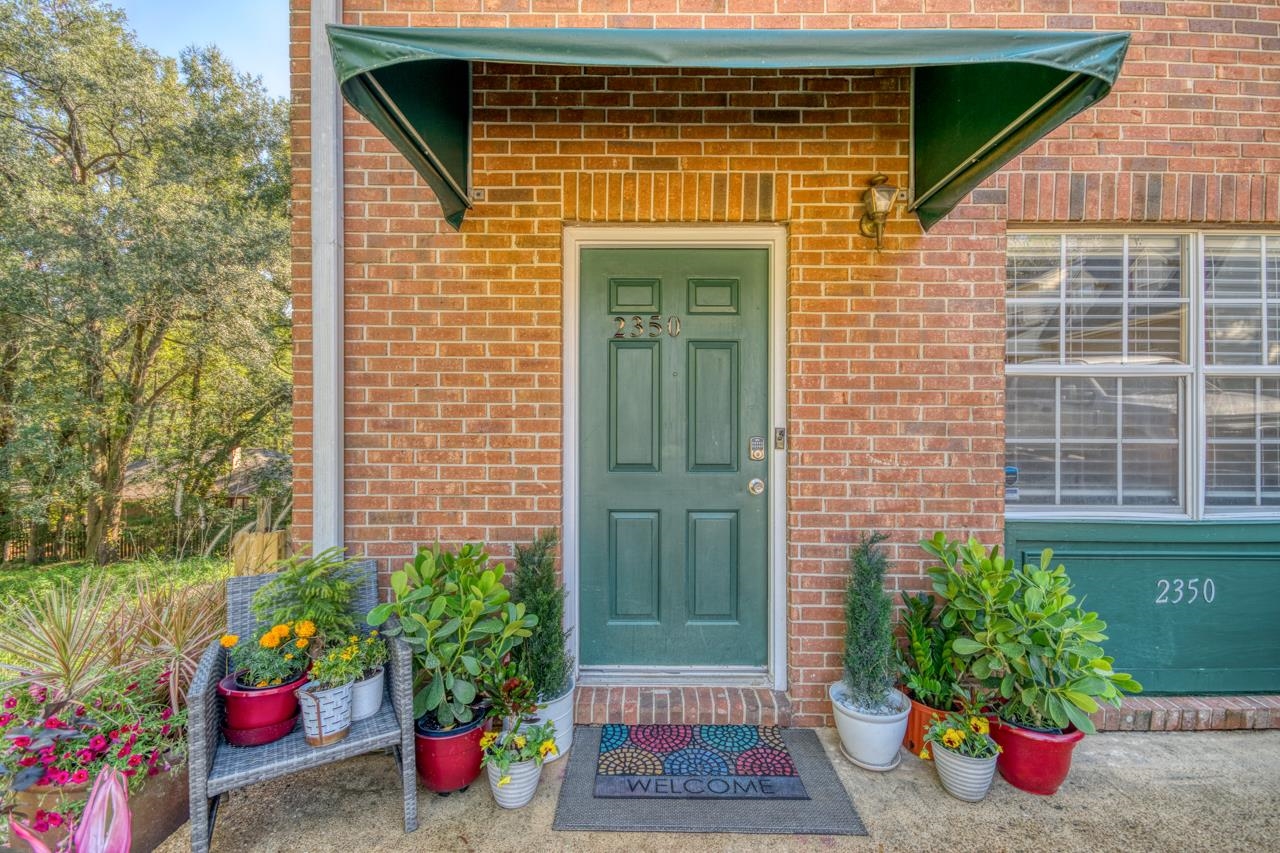 2350 Gregory Drive