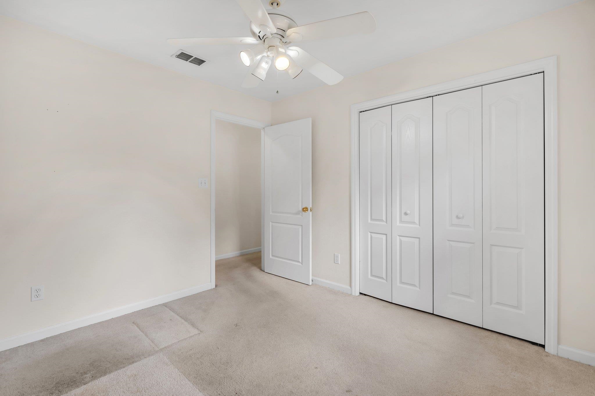 2801 Topaz Way