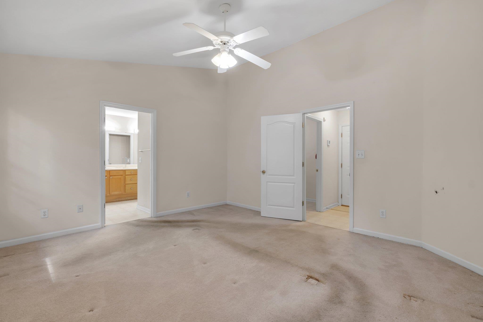 2801 Topaz Way