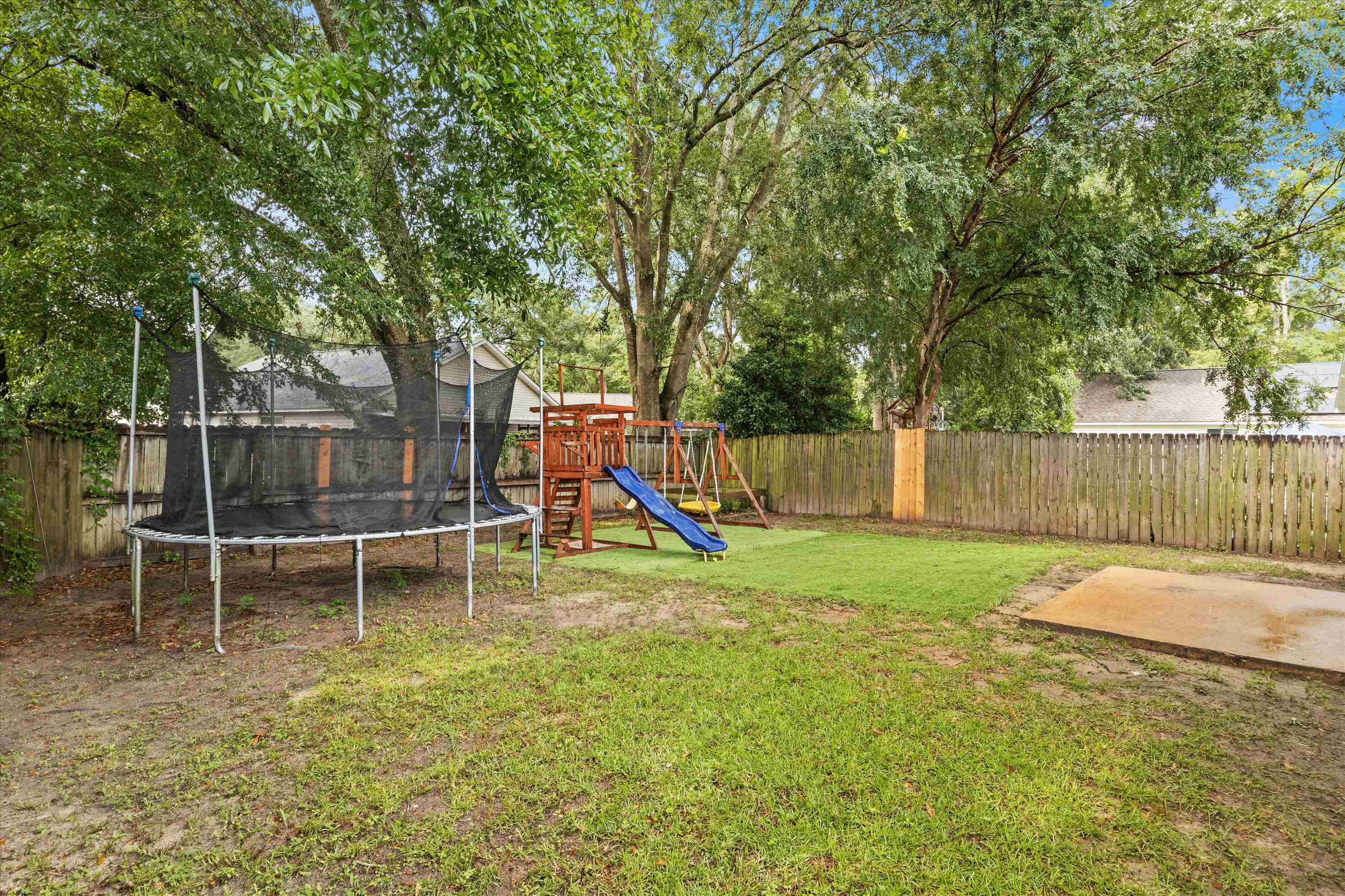 5516 Green Meadows Court