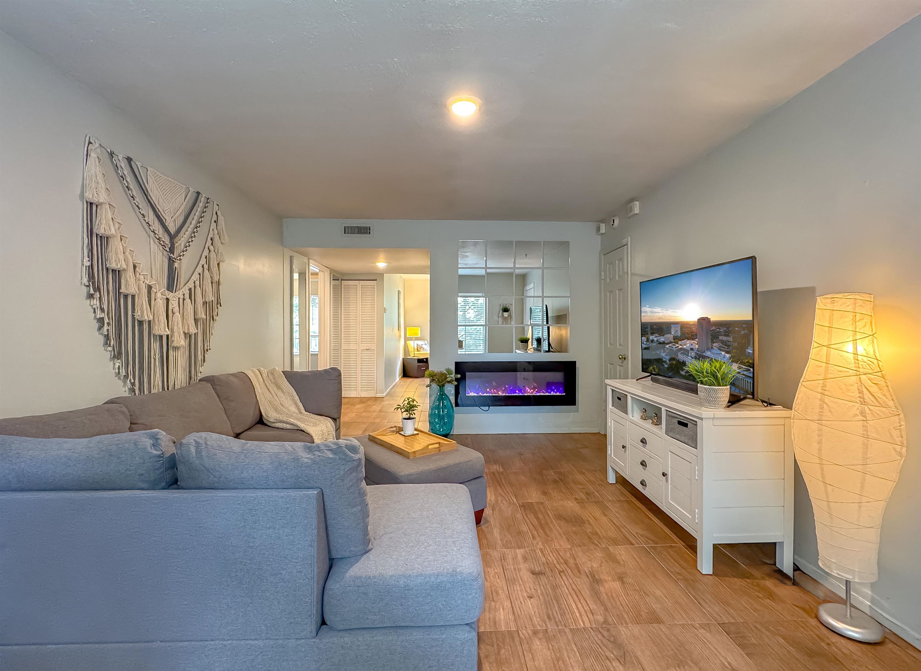 2020 Continental Avenue Unit: 215