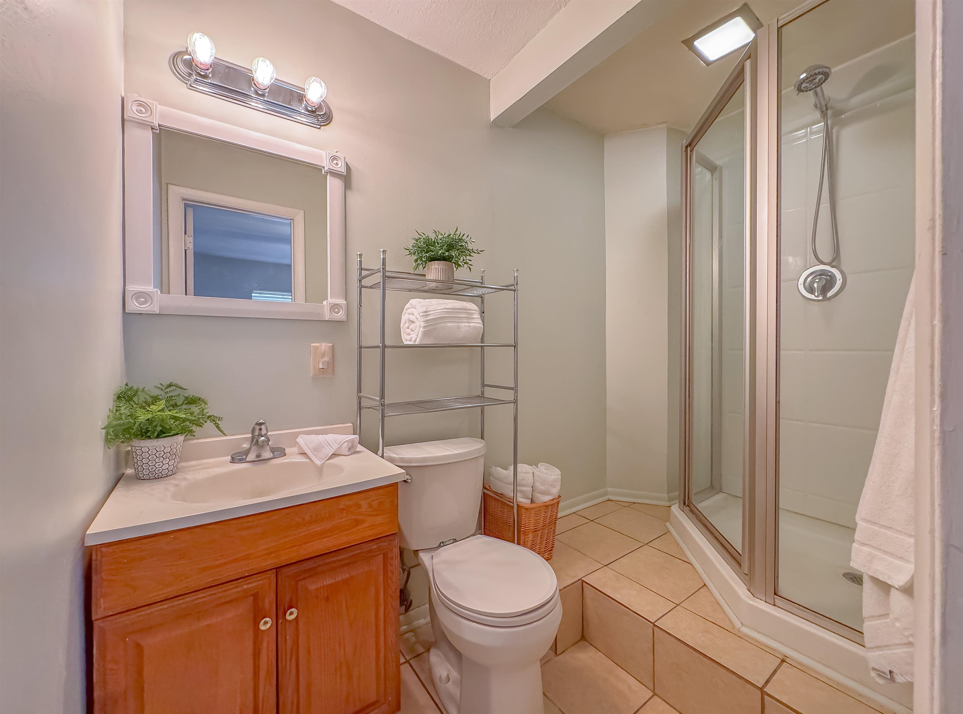 2020 Continental Avenue Unit: 215