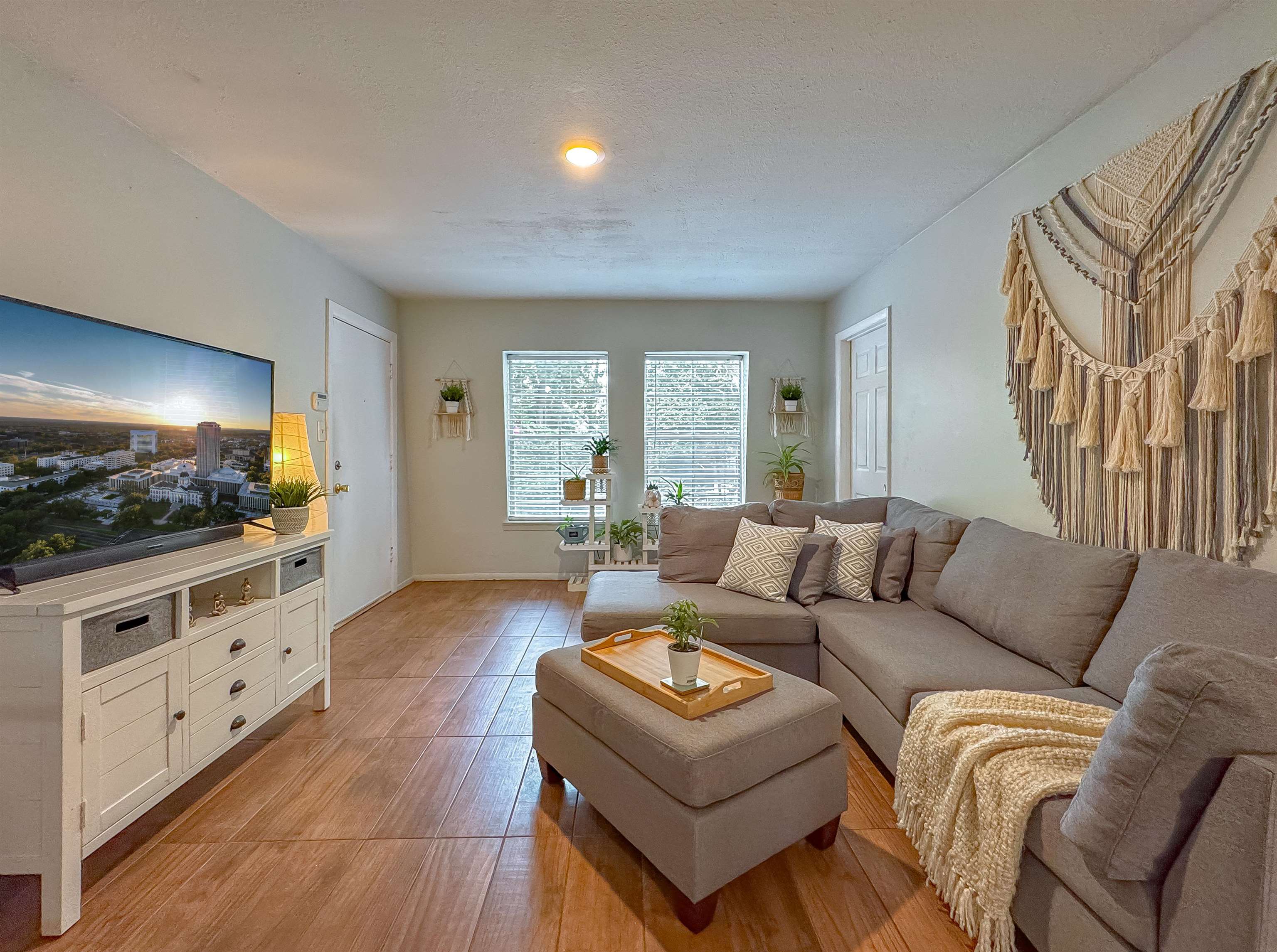 2020 Continental Avenue Unit: 215