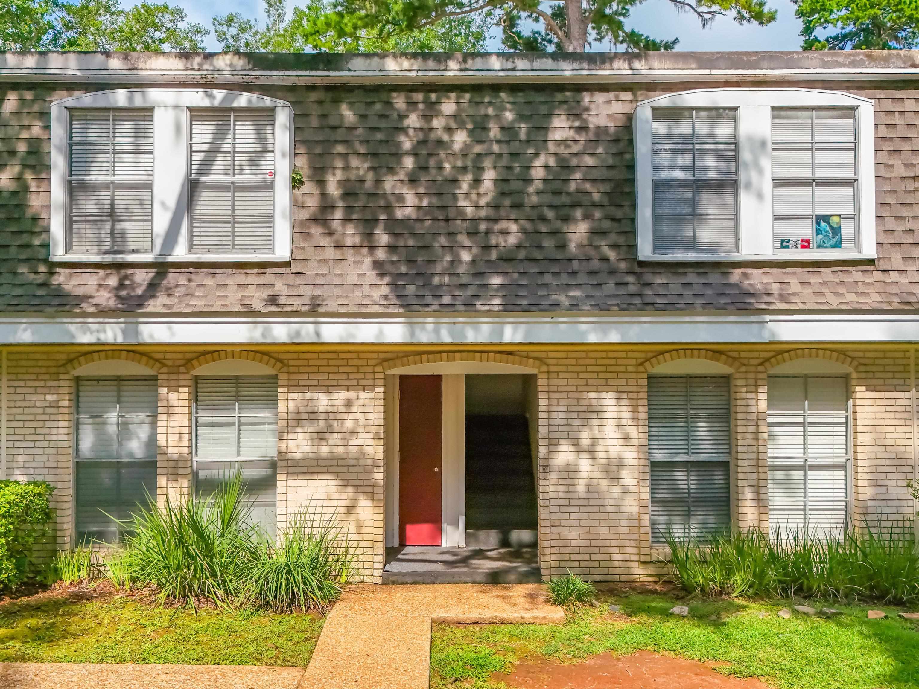 2020 Continental Avenue Unit: 215