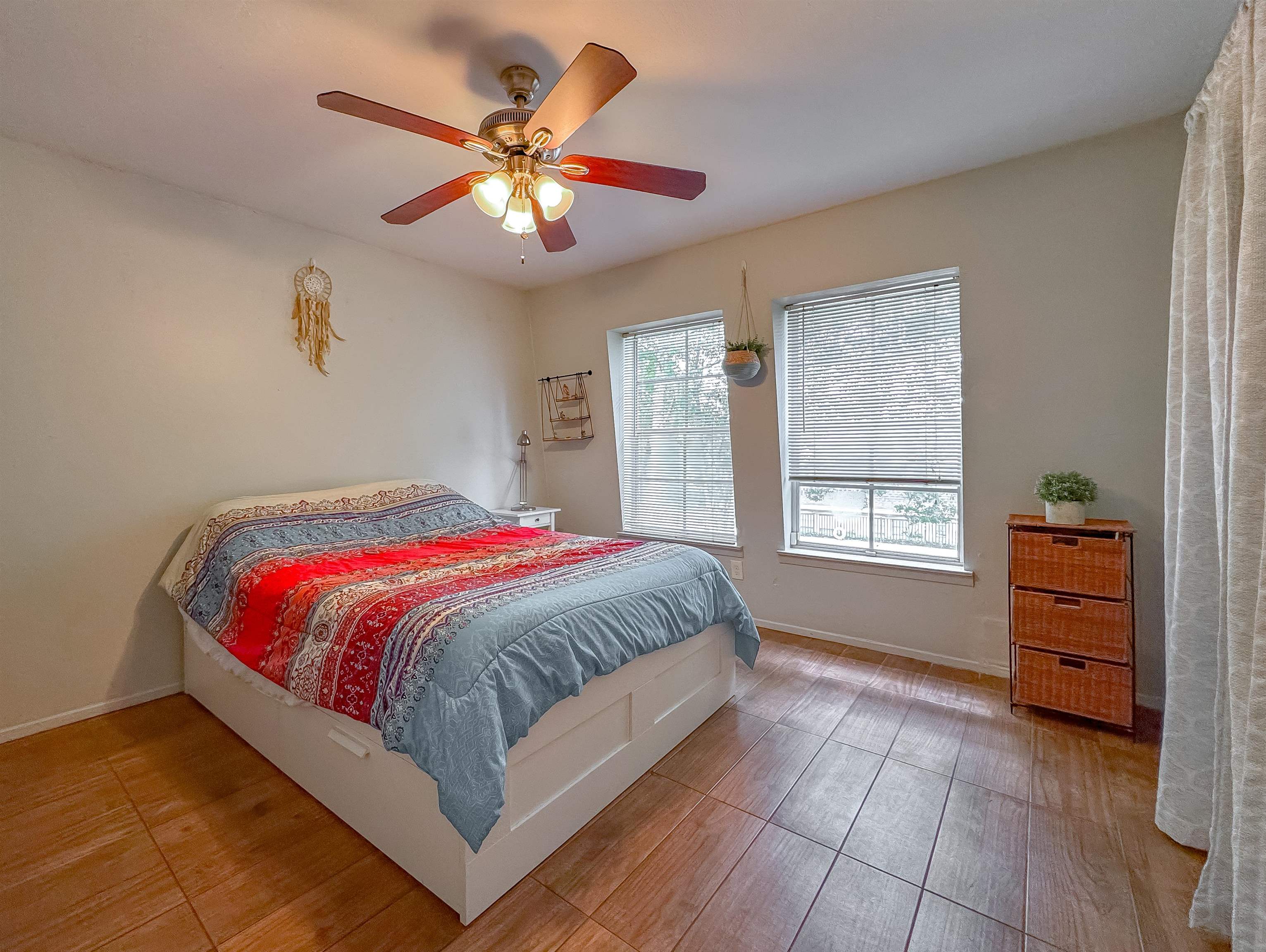 2020 Continental Avenue Unit: 215