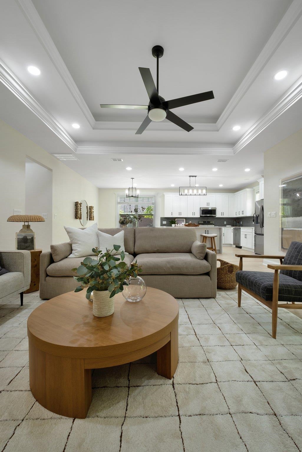 3405 Hawks Hill Trl