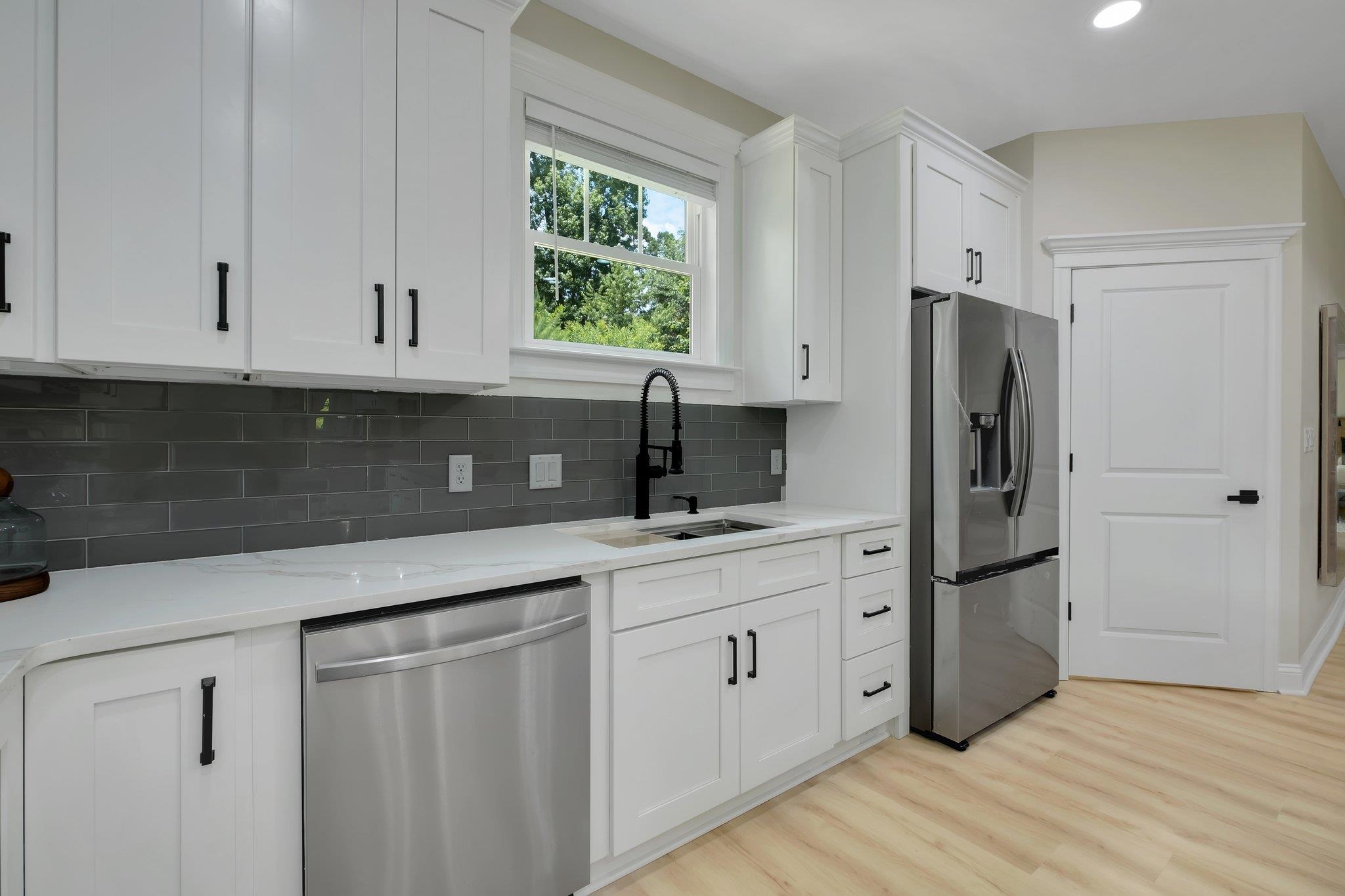 3405 Hawks Hill Trl
