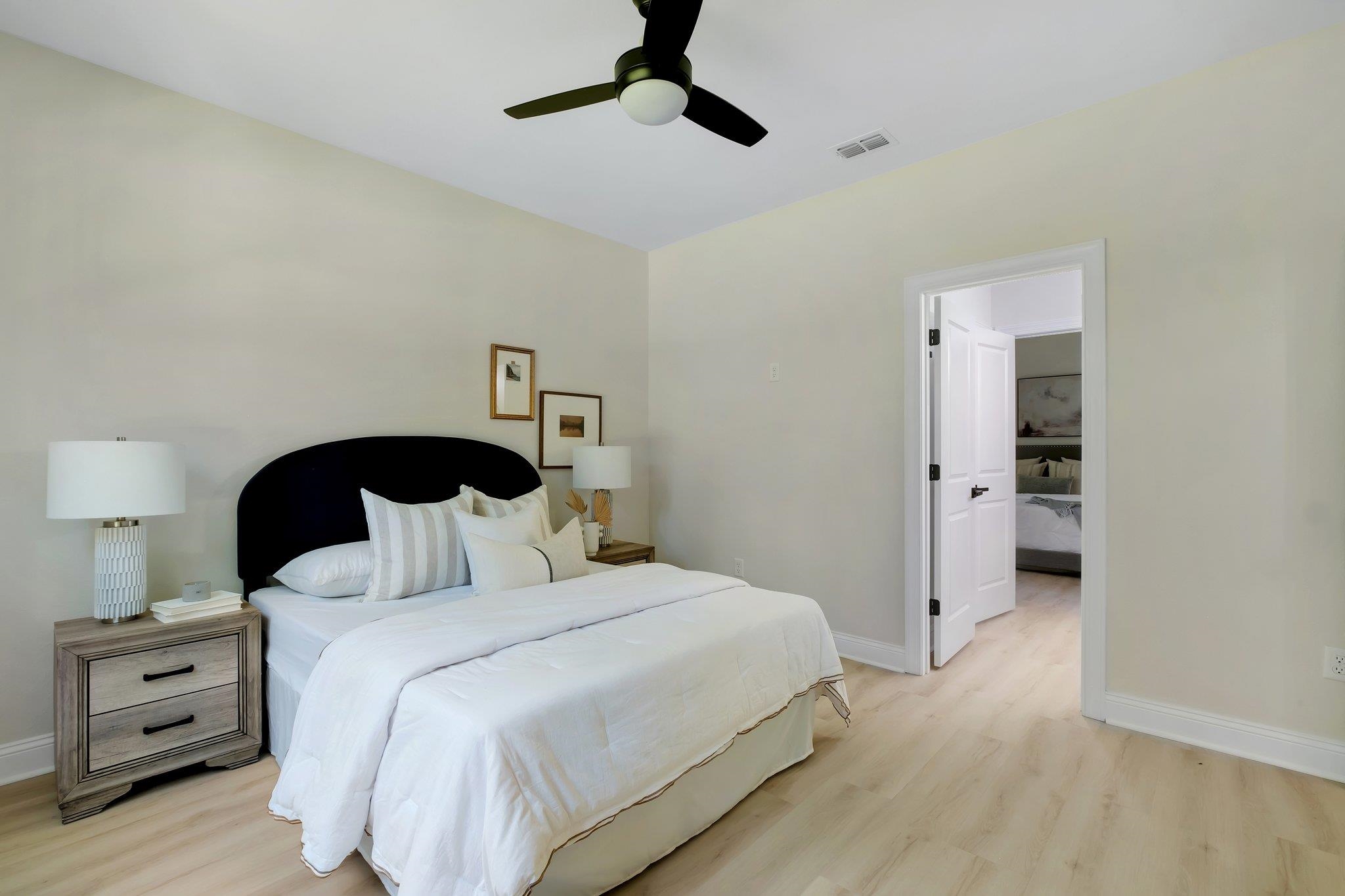 3405 Hawks Hill Trl