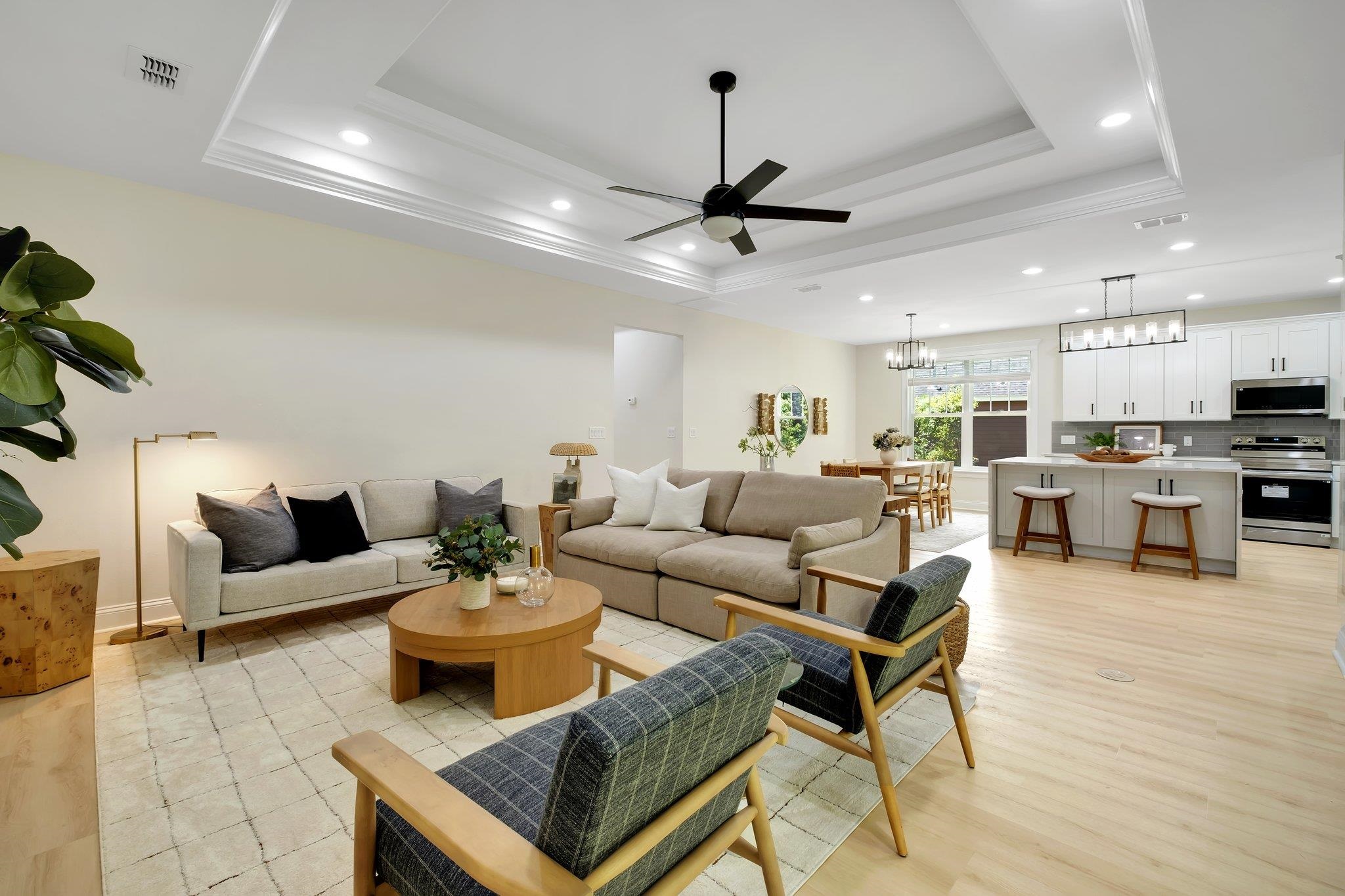 3405 Hawks Hill Trl