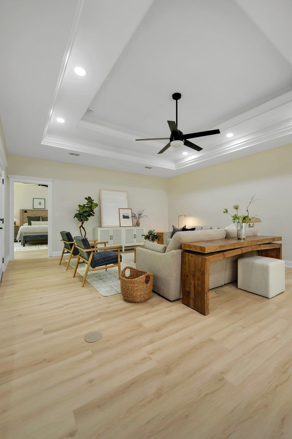 3405 Hawks Hill Trl